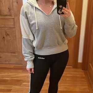 Abercrombie cropped hoodie